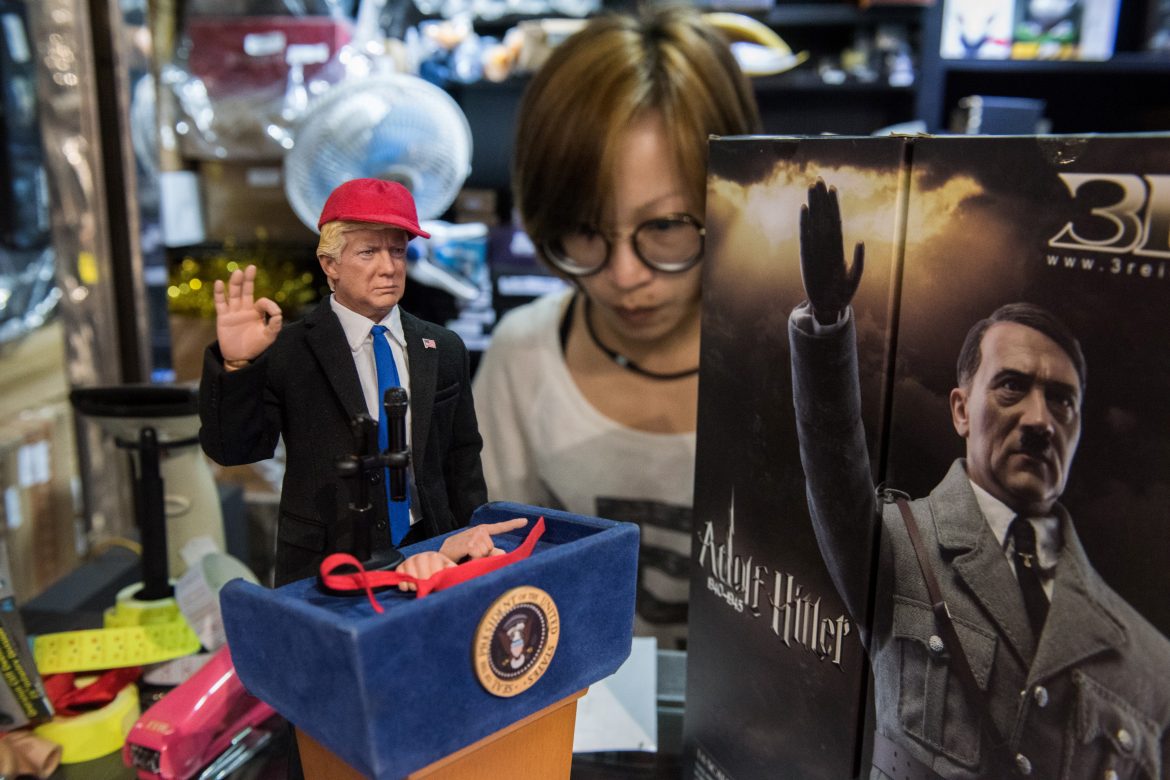 Fabrican en Hong Kong un muñeco de Donald Trump
