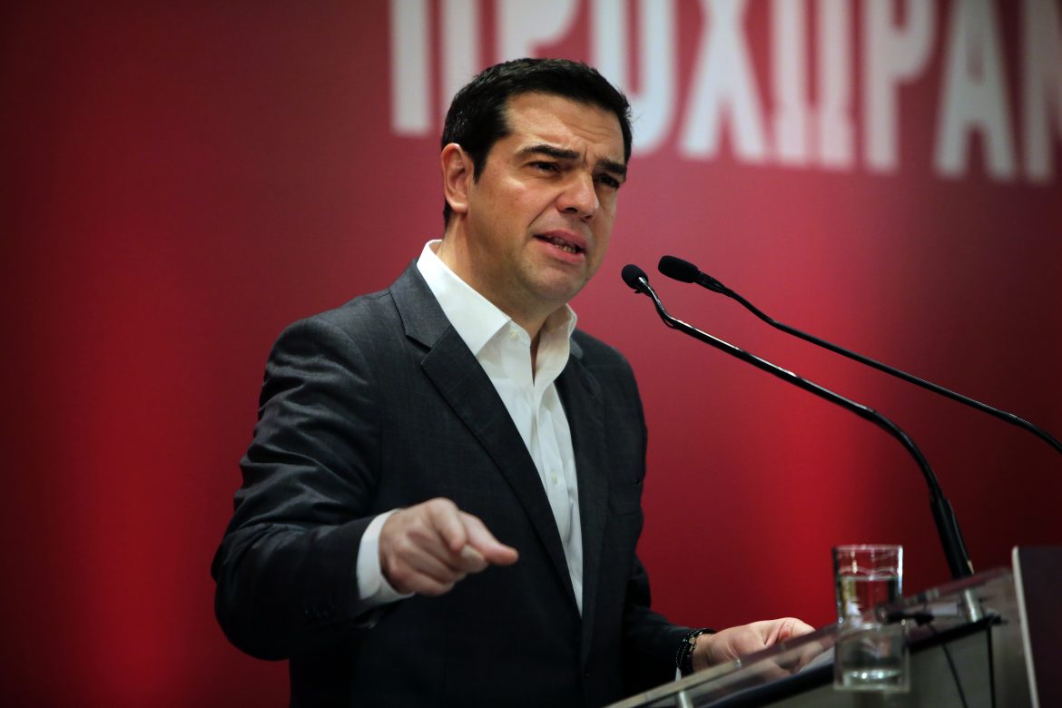 Primer ministro griego exigió al FMI dejar de "jugar con fuego" sobre la crisis griega