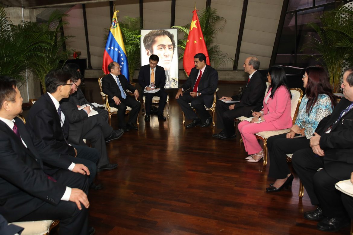 Gobierno de China financiará proyectos petroleros en Venezuela por el orden $5 millones