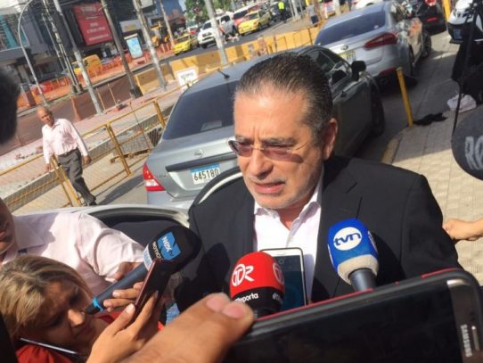 Ramón Fonseca Mora acusa a presidente Varela de recibir donaciones de Odebrecht