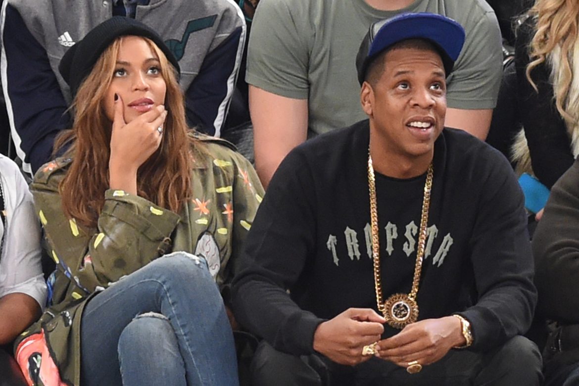 Beyoncé anuncia que espera mellizos con su marido Jay-Z