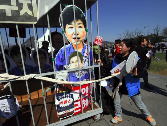 Presidenta de Corea del Sur es destituida por actos de corrupción