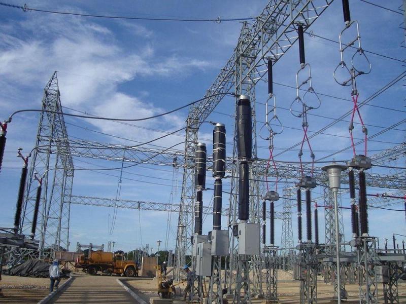 Falla en linea de distribución eléctrica genera otro apagón en diversos puntos del país