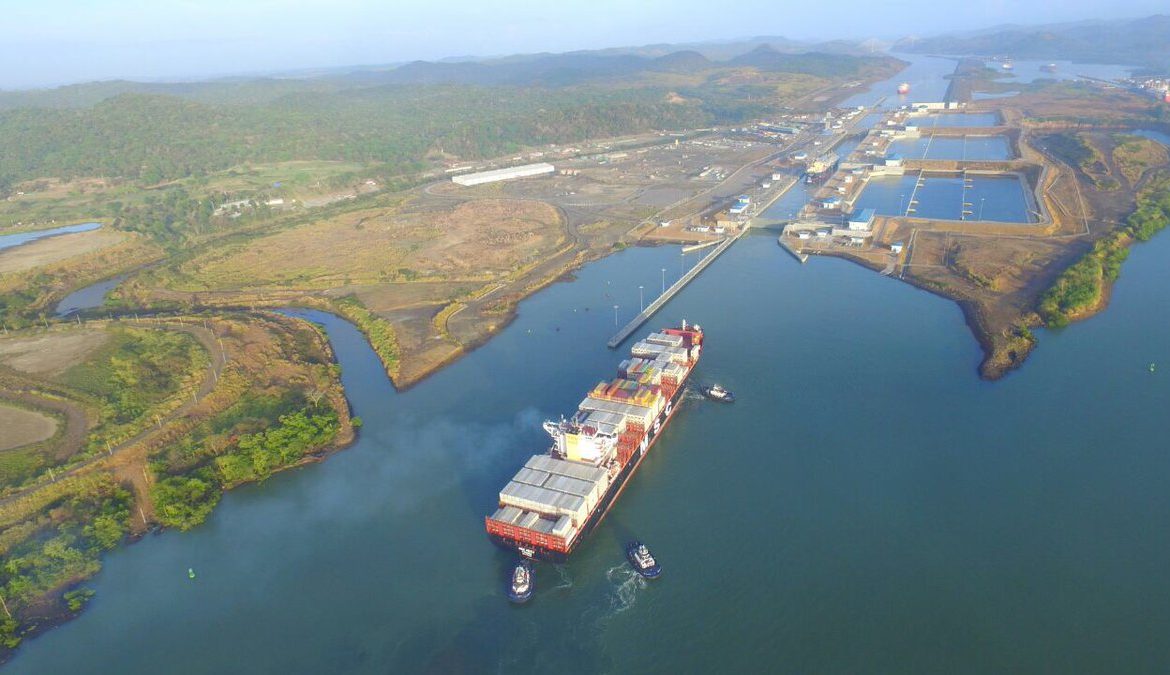 Canal de Panamá ampliado llega a sus mil tránsitos de neopanamax este domingo