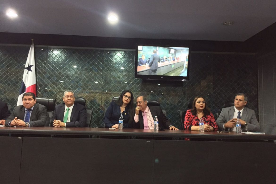 Asamblea Nacional instala comisión para casos de corrupción en Panamá