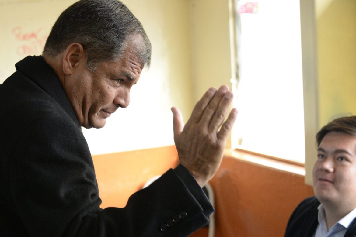 Correa: balotaje en Ecuador es "decisivo" para América Latina