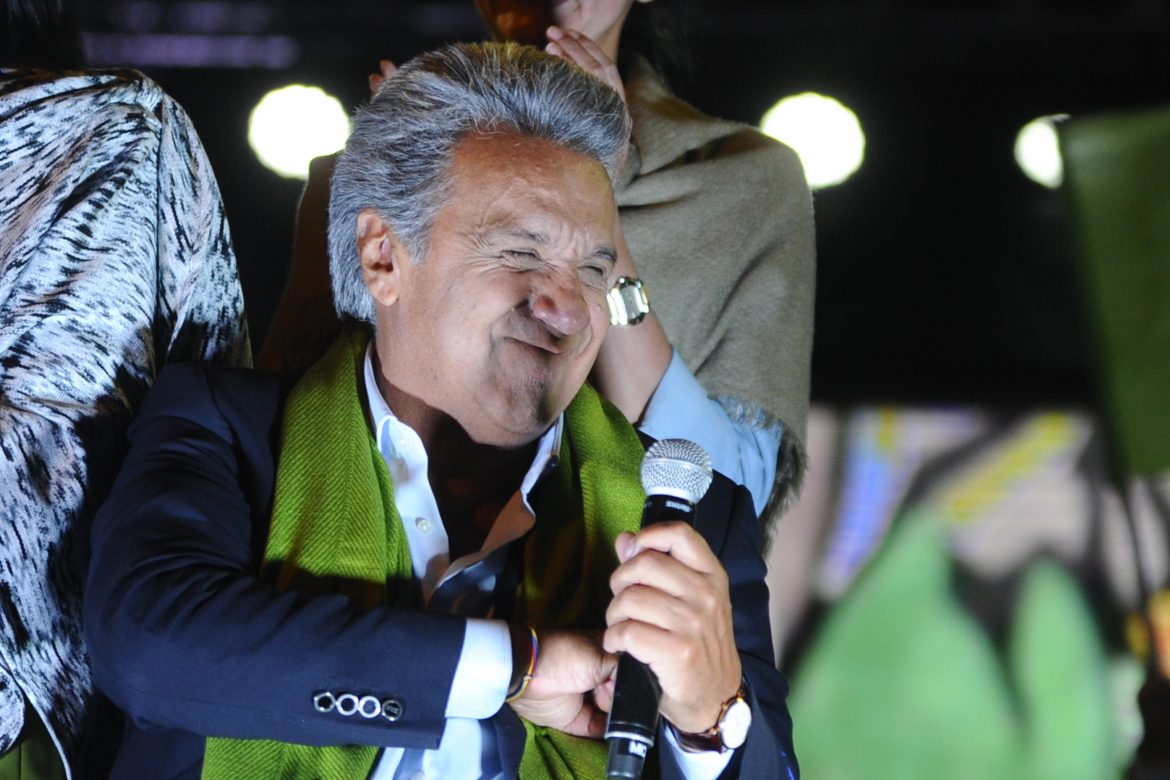Con resultados "irreversibles" Consejo Electoral anuncia triunfo de Moreno