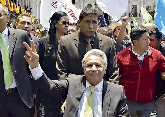 Oficialismo ecuatoriano celebra triunfo presidencial con masivo mitin