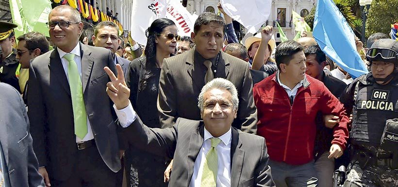 Oficialismo ecuatoriano celebra triunfo presidencial con masivo mitin