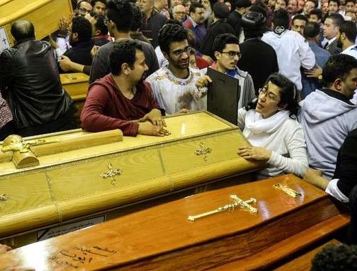 Egipto identifica kamikaze de atentado contra iglesia de Tanta