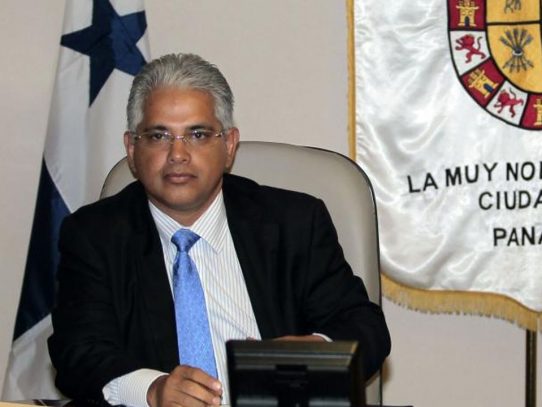José Isabel Blandón aplaude posición de Pedro Miguel González sobre impuesto de bien inmueble