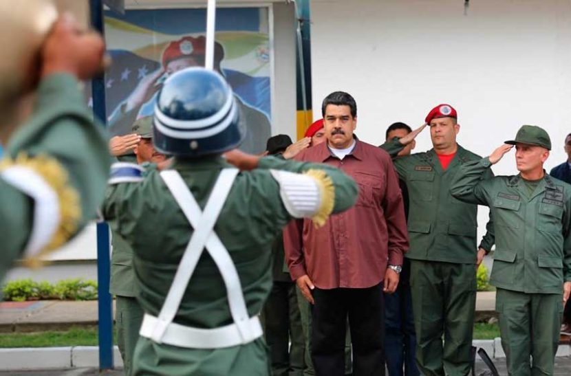 Maduro ordena investigar a Movistar por "convocatoria golpista" opositora