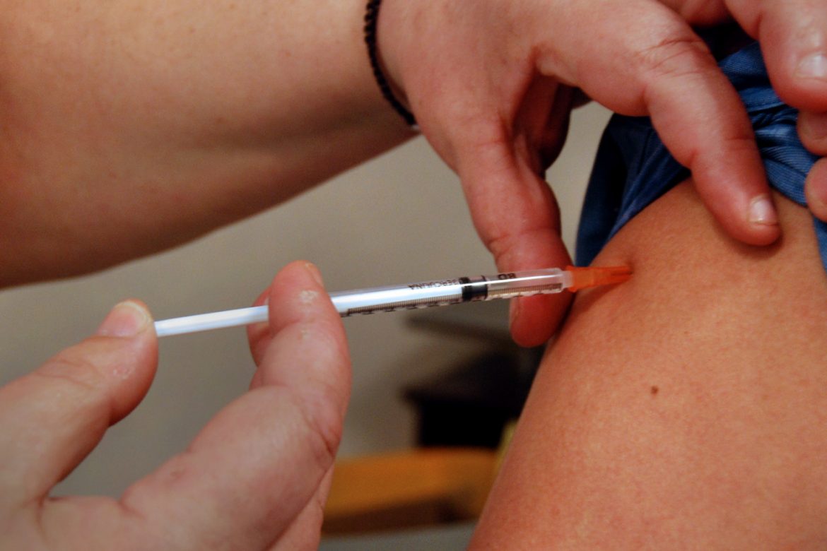 Un virus modificado podría llevar a una vacuna más efectiva contra la gripe