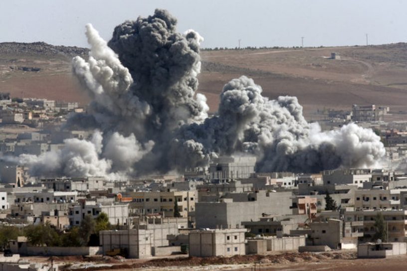 Suman a 33 los muertos por bombardeos del régimen sirio cerca de Damasco