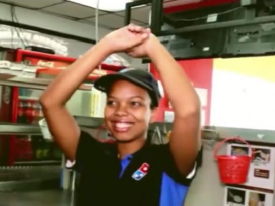 El paso del ranch de Domino's Pizza se vuelve viral en Panamá
