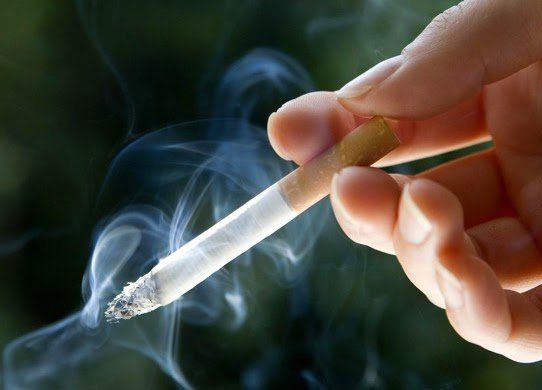 Fumar debilita un gen que protege las arterias