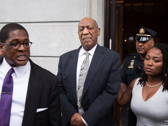 Anulan juicio a Cosby, el jurado no logra alcanzar un veredicto
