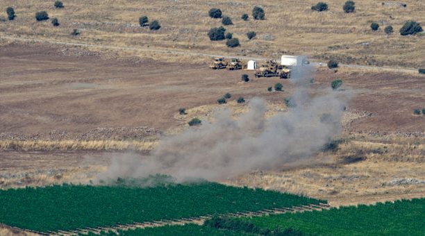 Israel ataca posiciones del régimen sirio en respuesta a disparos