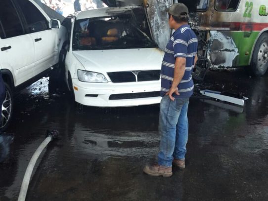 Accidente en Cativá deja saldo de un muerto y varios heridos