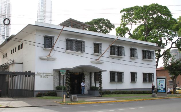 Cámara de Comercio espera ajustes del Gobierno tras procesos judiciales por corrupción