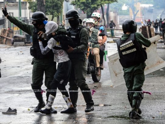 Protesta opositora se debilita a un día de la Constituyente de Maduro