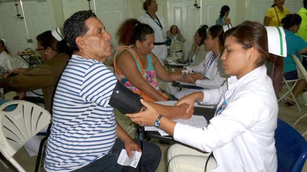 Minsa y la CSS realizan Censo de Salud Preventiva en el  gimnasio Roberto Durán