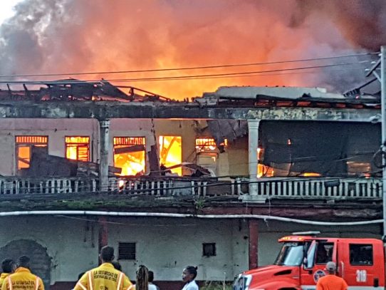 Incendios en la provincia de Colón dejan más de 16 familias damnificados
