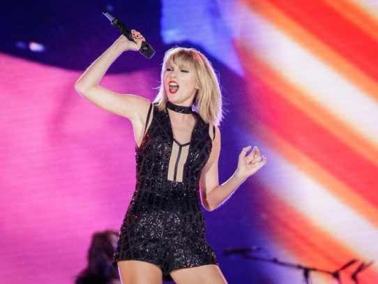 Taylor Swift gana el juicio a un DJ que acusó de agresión sexual