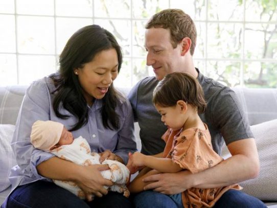 Mark Zuckerberg presenta a su segunda hija en Facebook