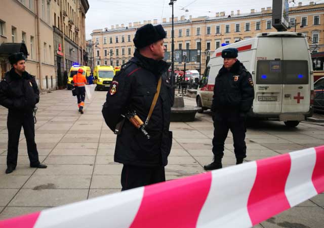 Hombre apuñala 7 personas en Rusia grupo yihadista se reivindica ataque