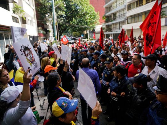 Opositor venezolano buscará apoyo de gobiernos para garantías electorales