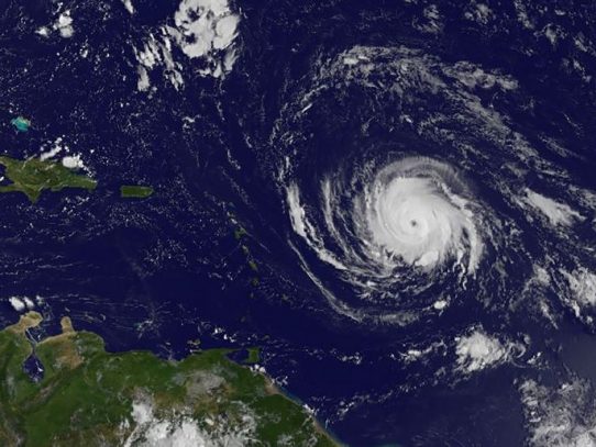 Huracán Irma aumenta a categoría 4, Florida declara estado de emergencia
