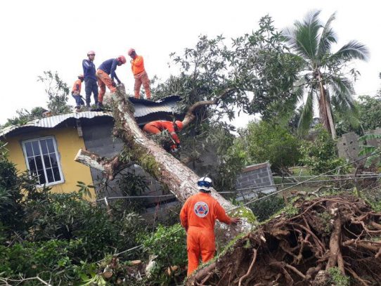 Sinaproc reporta afectaciones en 12 viviendas por las lluvias en Colón