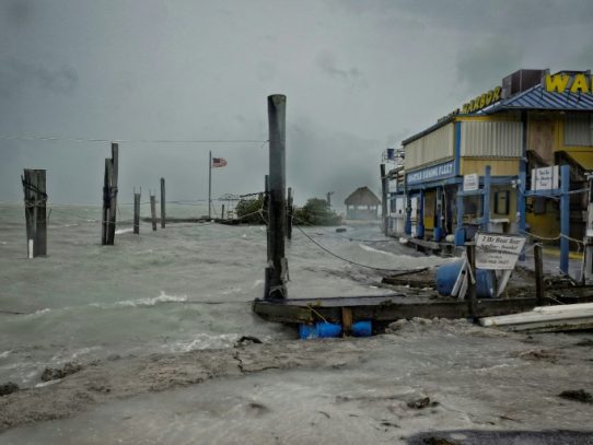 El huracán Irma impacta en Cayos de Florida