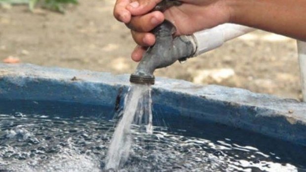 17 sectores de la Domingo Díaz sin agua hasta la mañana del domingo
