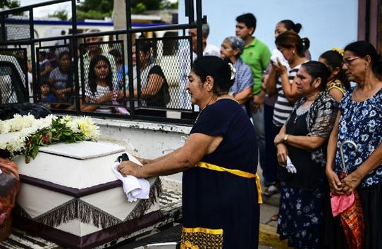 Son 96 los muertos por terremoto en México