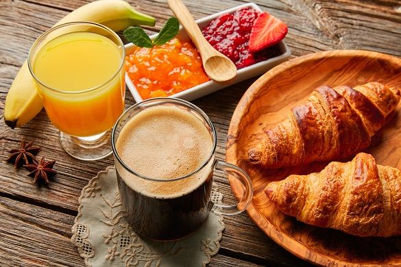 Omitir el desayuno duplica el riesgo de arteriosclerosis, según estudio