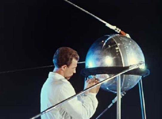 Hace 60 años la humanidad llegó al espacio exterior con Sputnik