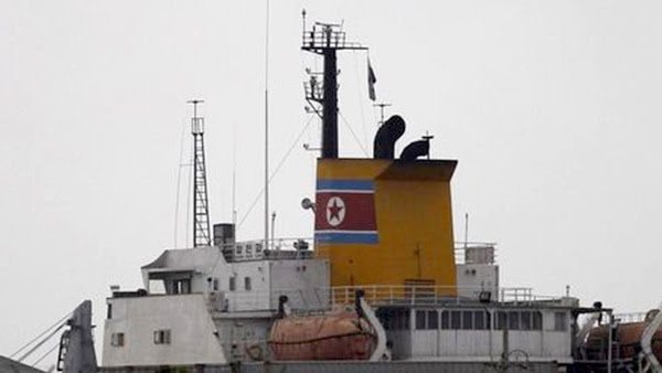 ONU prohíbe ingreso a puertos a 4 buques norcoreanos por violar sanciones