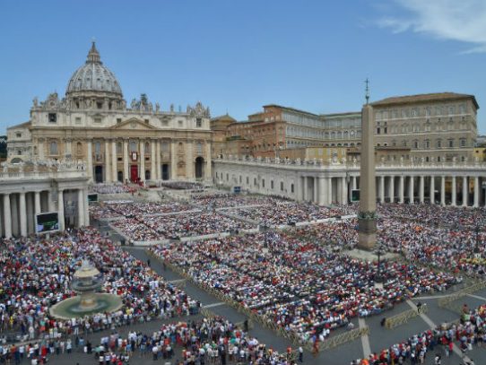 El Vaticano nombra la nueva comisión antipederastia