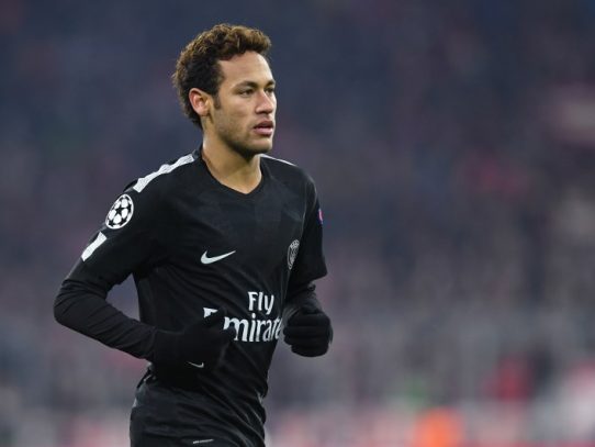 Neymar, titular en su regreso tras dos partidos de baja por lesión