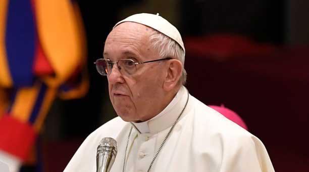Papa condena con fuerza las atrocidades de pedofilia en EE.UU.