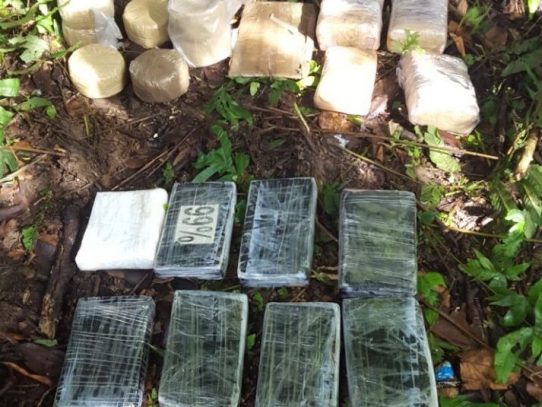 Detienen a 4 personas por tráfico de drogas desde Colombia hacia Panamá