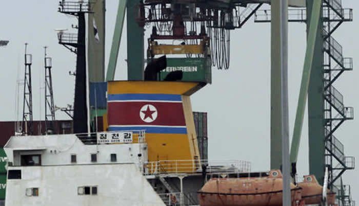 Corea del Norte: EEUU pide prohibir ingreso a puertos a 10 barcos