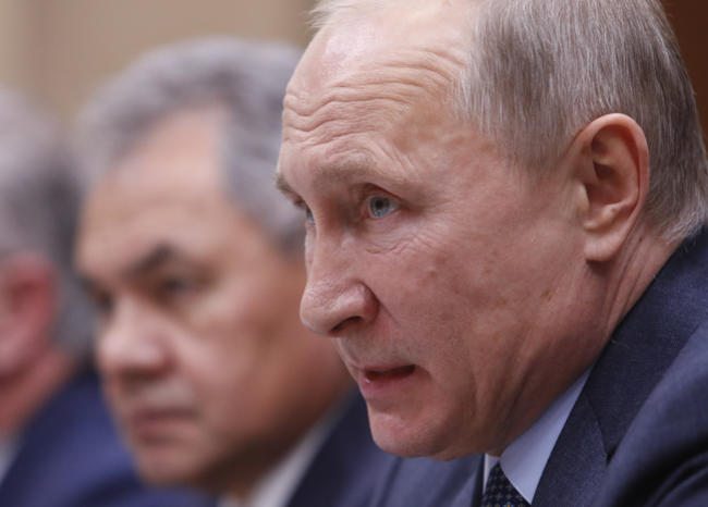 Putin califica de "acto terrorista" la explosión de San Petersburgo