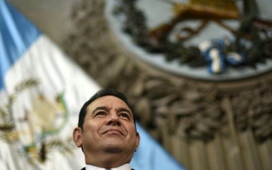 Diputados guatemaltecos buscan "muerte civil" para acusados de corrupción
