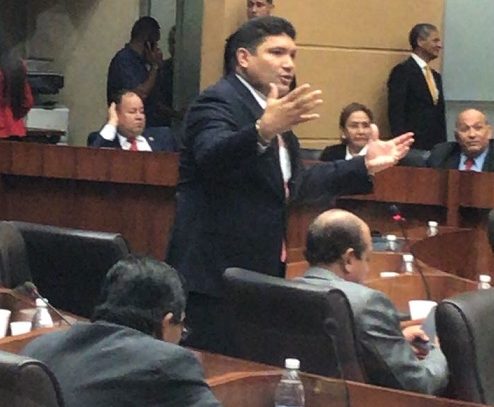 Panameñista "Panky" Soto irá a la reelección como diputado en Arraiján