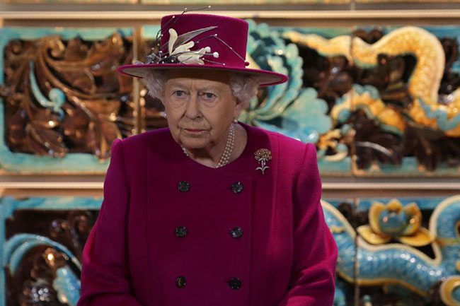 Lencería de la reina Isabel II pierde la orden real tras revelaciones