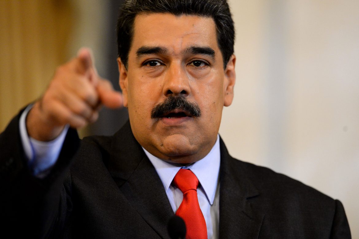 Maduro pide a Trump a través de Twitter una reunión para iniciar diálogo