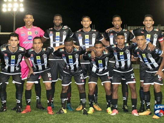 Comisión de competencia de FEPAFUT sanciona al Tauro FC